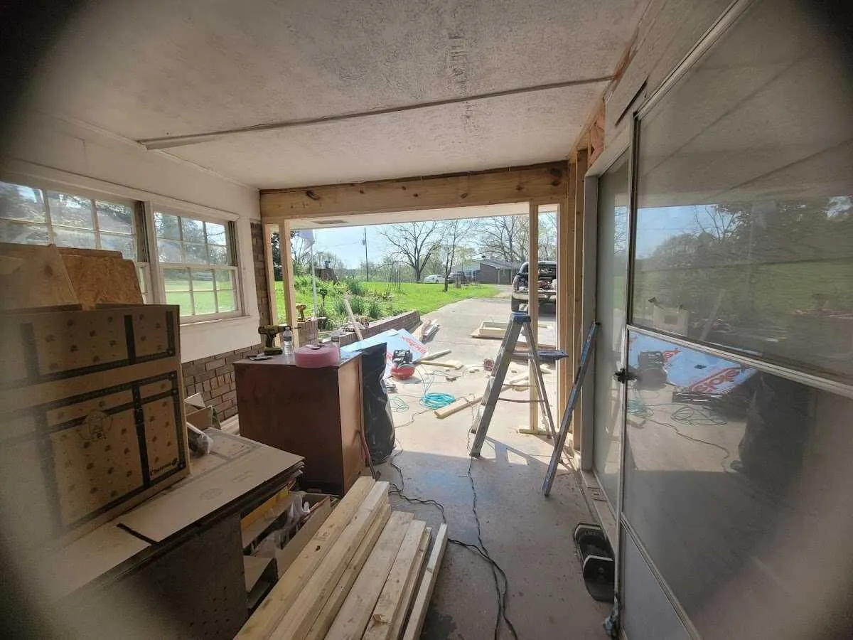 Air movers and dehumidifier for Water Mitigation Services in New Windsor